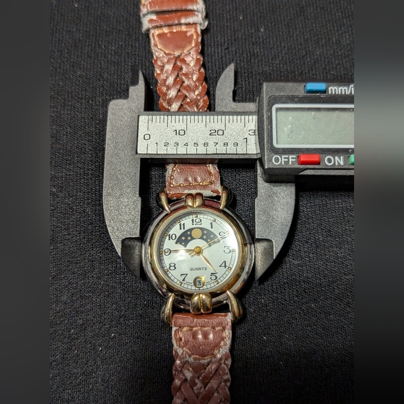 Classy Brown, Gold, & Silver Toned Wristwatch w/ Adjustable Buckle Band - Picture 3 of 8